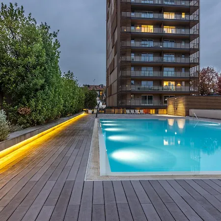 Cozy - Parking - Pool - Sauna - Gym -spa דירה