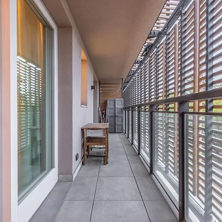 Lägenhet Cozy - Parking - Pool - Sauna - Gym -spa Milano